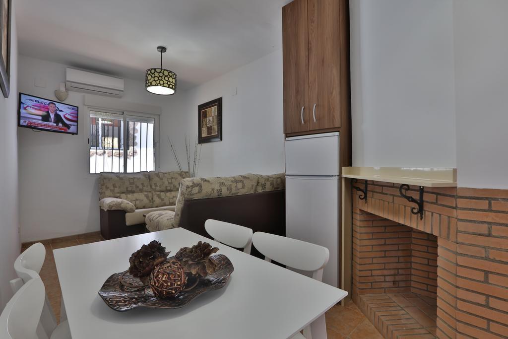 Apartamentos El Madronal Coto Rios Luaran gambar