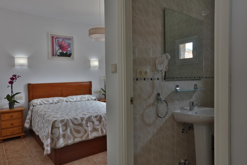 Apartamentos El Madronal Coto Rios Luaran gambar