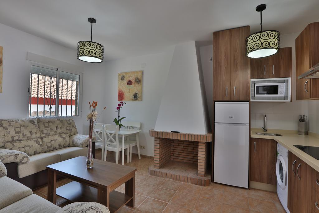 Apartamentos El Madronal Coto Rios Luaran gambar