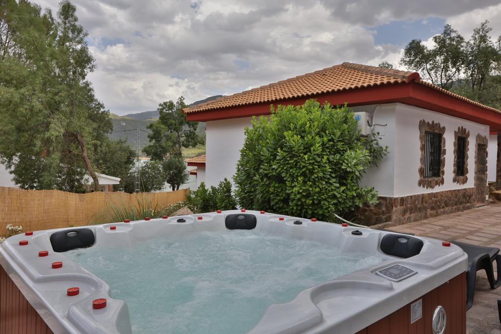 Apartamentos El Madronal Coto Rios Luaran gambar