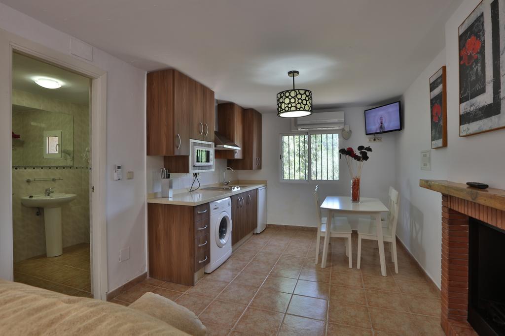 Apartamentos El Madronal Coto Rios Luaran gambar