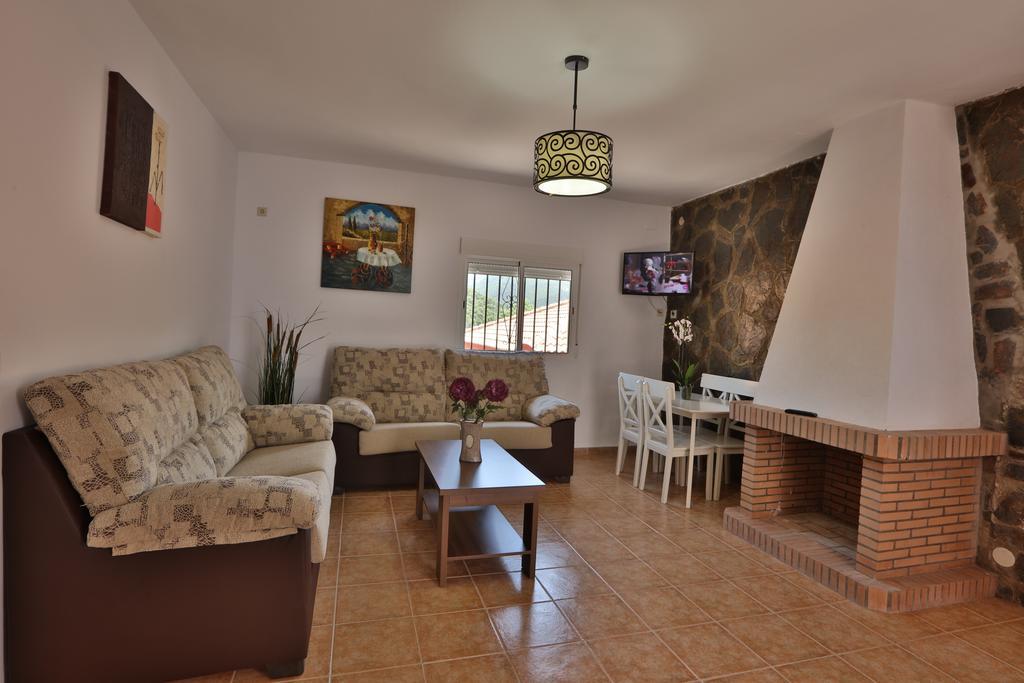 Apartamentos El Madronal Coto Rios Luaran gambar