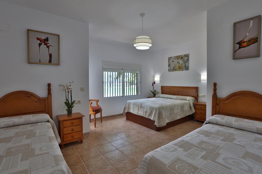 Apartamentos El Madronal Coto Rios Luaran gambar